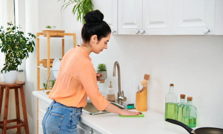 Dish Washing Soap: The Essential Cleaning Companion for Every Kitchen