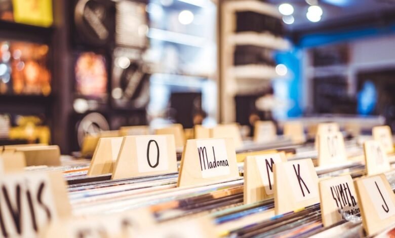 observe multiple number records history